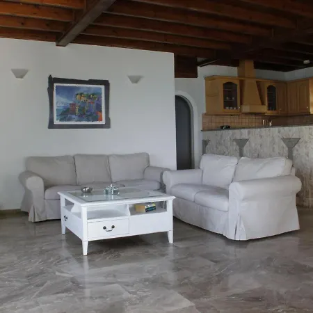 Villa Spacious On Sea In Corfu *